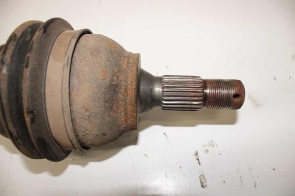 ARBRE DE TRANSMISSION AVANT DROIT PEUGEOT/ CITROEN - Vue 2